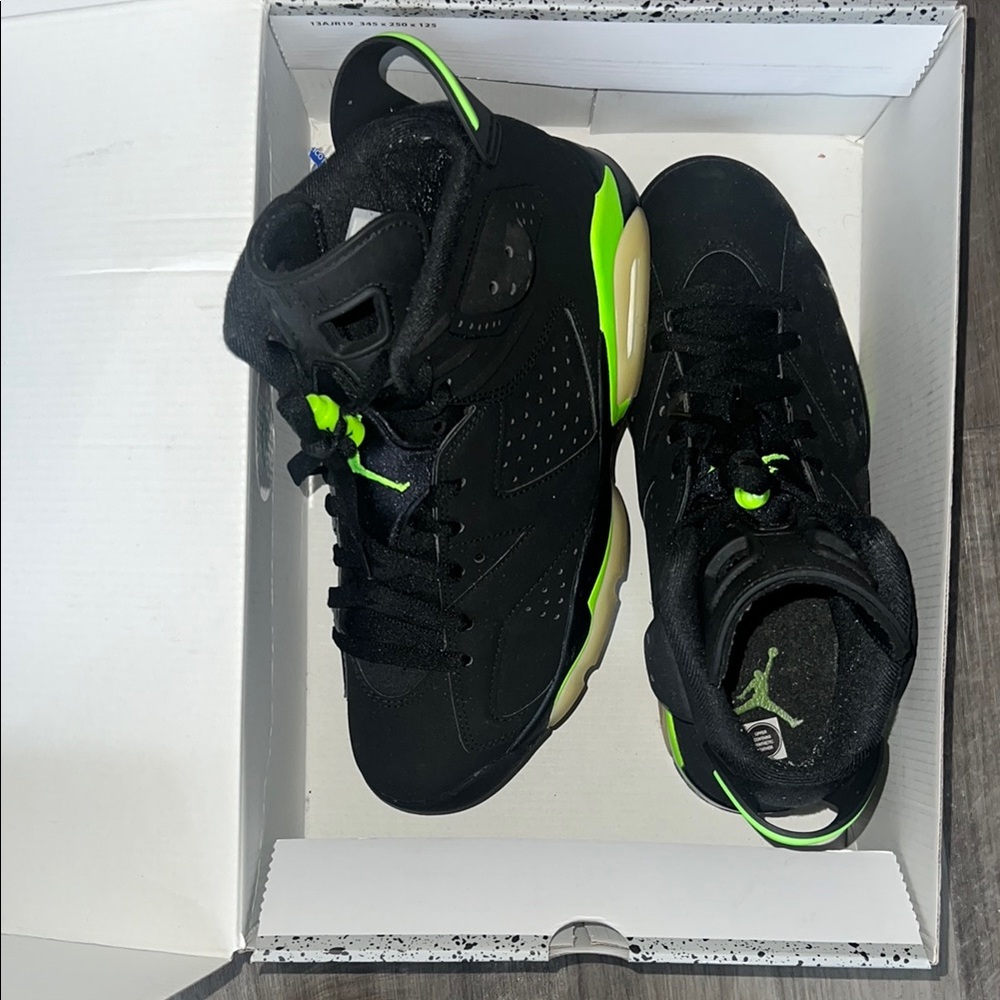 Men’s Jordan retro 6
